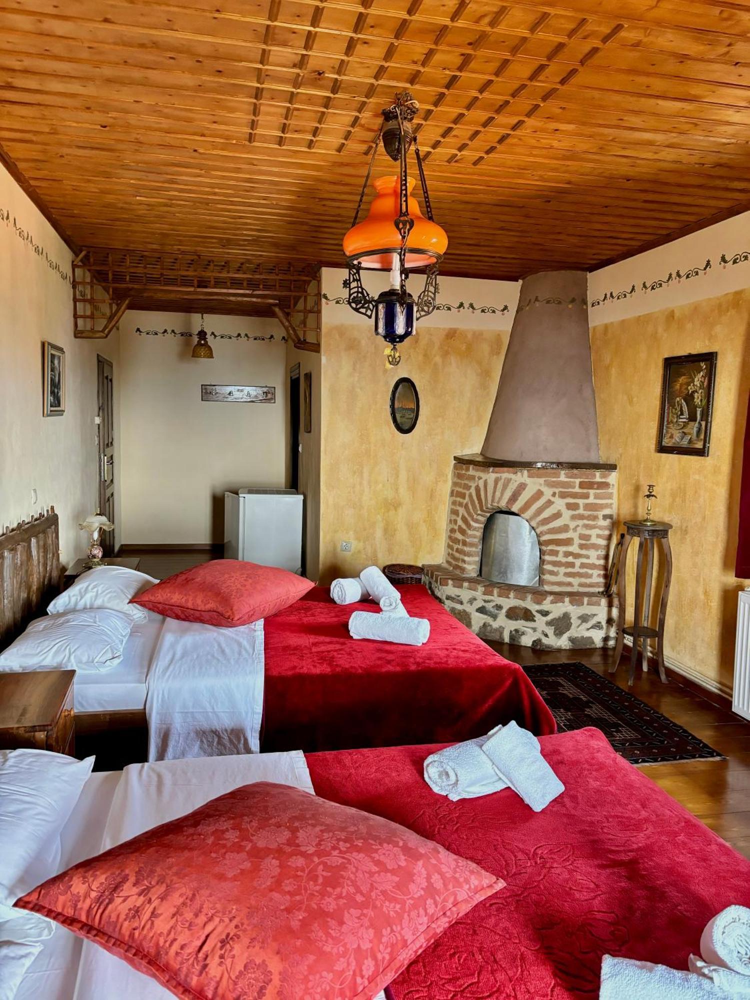 Iaspis Guesthouse Sidhirokhórion 외부 사진