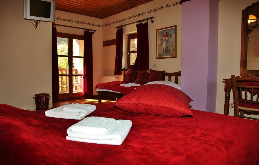 Iaspis Guesthouse Sidhirokhórion 외부 사진
